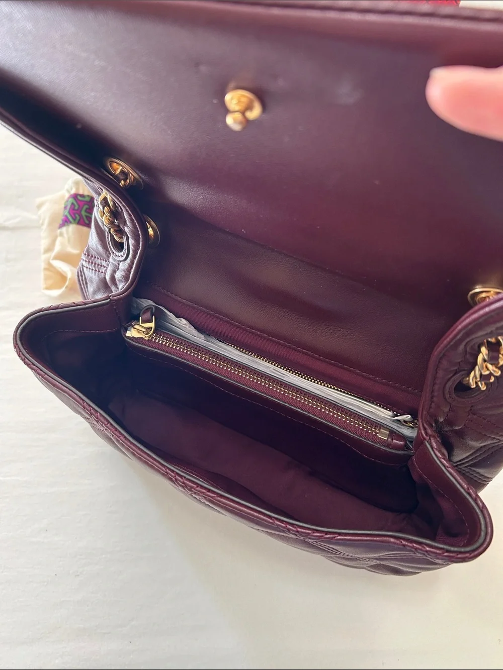 Tory Burch Fleming Quilted Convertible Shoulder Bag in Burgundy with Gold Chain